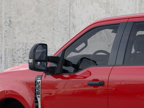 New 2026 Ford F350 XL w/ XL Chrome Package image 20