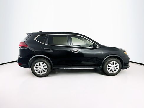 Used 2020 Nissan Rogue S FWD image 10