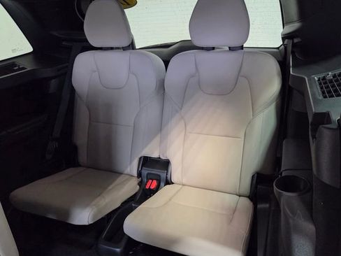 Certified 2026 Volvo XC90 B5 Plus w/ Protection Package image 15