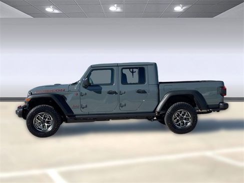 New 2026 Jeep Gladiator Rubicon image 2