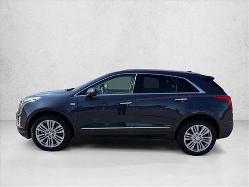Used 2018 Cadillac XT5 Premium Luxury FWD image 9