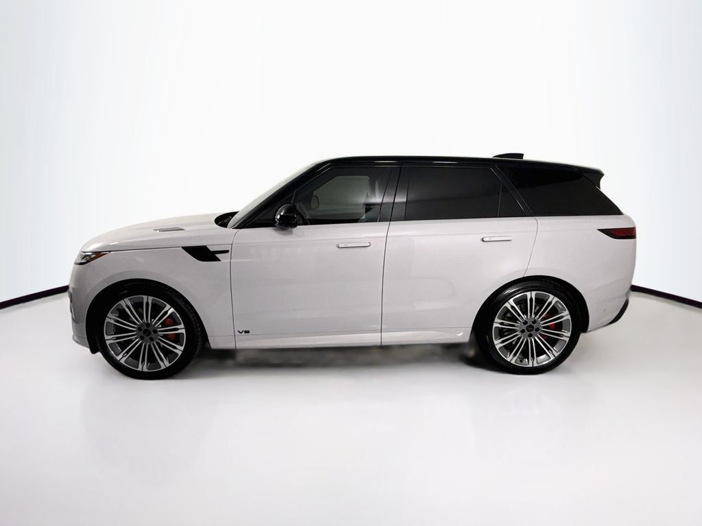 New 2026 Land Rover Range Rover Sport Dynamic SE AWD/4WD image 8