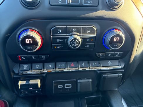 Used 2020 Chevrolet Silverado 2500 High Country w/ Z71 Off-Road Package image 31