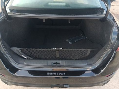 New 2025 Nissan Sentra SR w/ Midnight Edition image 31