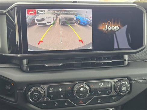 New 2026 Jeep Wrangler Unlimited Rubicon image 12