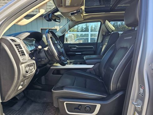 Used 2020 RAM 1500 Laramie AWD/4WD image 21