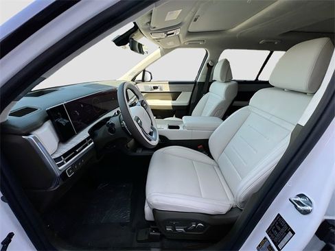 New 2025 Hyundai Santa Fe Calligraphy image 21