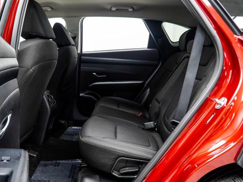 Used 2025 Hyundai Tucson SEL FWD image 23