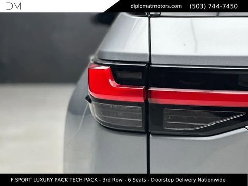 Used 2024 Lexus TX 500h AWD w/ Technology Package image 15