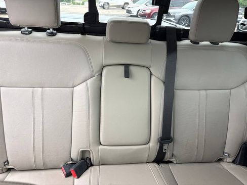 Used 2019 Ford Ranger Lariat w/ Equipment Group 501A Mid AWD/4WD image 9