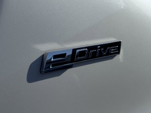 Used 2018 BMW 530e w/ Premium Package 2 image 9