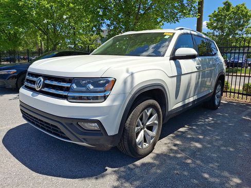 Used 2018 Volkswagen Atlas SE AWD/4WD image 2