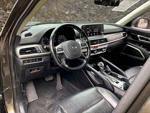 Used 2021 Kia Telluride S image 12