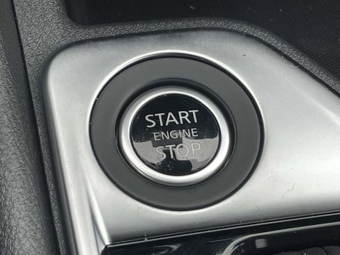 New 2025 Nissan Sentra SV image 28