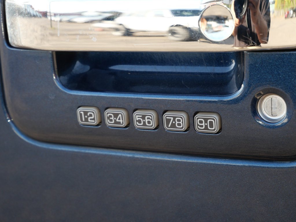 Used 2014 Ford F150 Lariat w/ Lariat Chrome Package AWD/4WD image 21