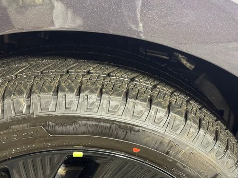 New 2025 Lincoln Navigator L Reserve w/ Jet Appearance Package image 12