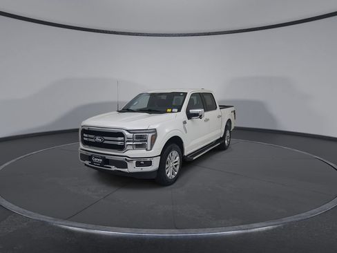 Used 2025 Ford F150 Lariat w/ Equipment Group 502A High AWD/4WD image 6