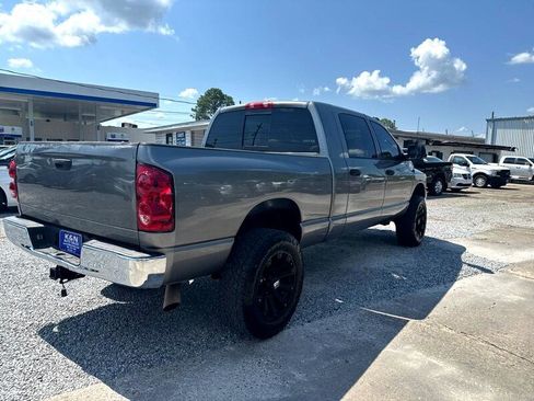 Used 2009 Dodge Ram 2500 Truck SLT w/ Popular Equipment Group image 3