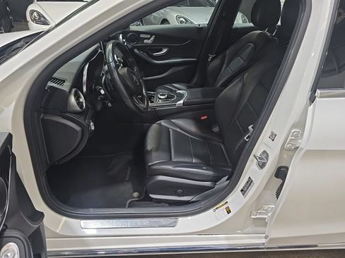 Used 2018 Mercedes-Benz C 300 Sedan image 23
