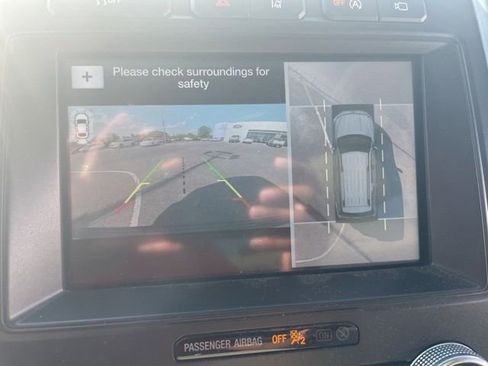 Used 2018 Ford Expedition Platinum RWD image 21