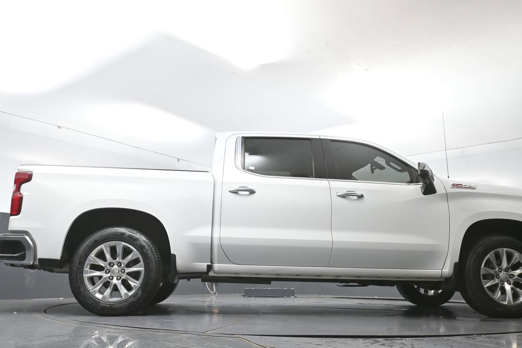 Used 2019 Chevrolet Silverado 1500 LTZ w/ LTZ Plus Package AWD/4WD image 49