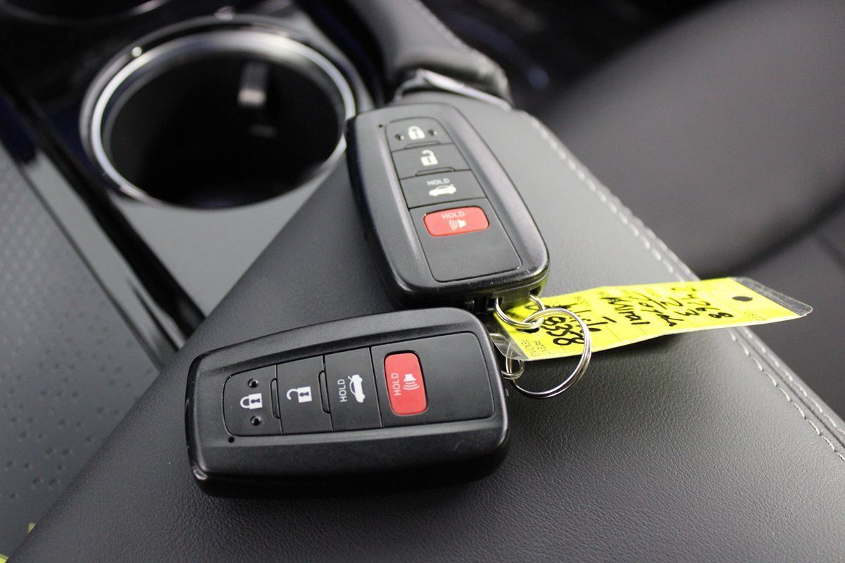 Used 2023 Toyota Mirai w/ Advanced Technology Package RWD image 46