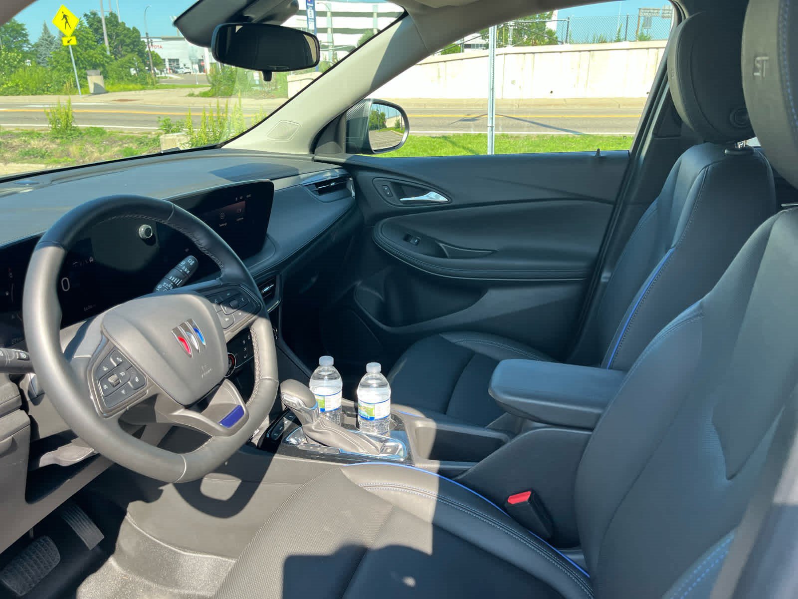 Used 2026 Buick Encore GX Sport Touring w/ Advanced Technology Package AWD/4WD image 9