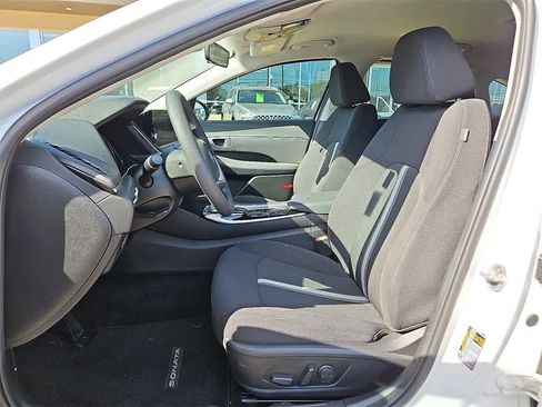 Used 2023 Hyundai Sonata SEL w/ Preferred Accessory Package image 13