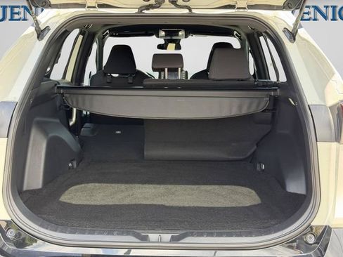 Used 2022 Toyota RAV4 SE AWD/4WD image 15