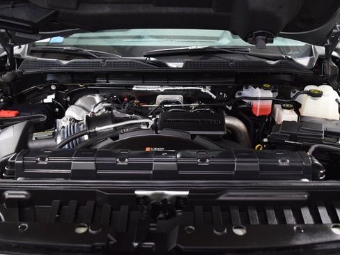 Used 2024 GMC Sierra 2500 AT4 w/ AT4 Premium Plus Package image 33