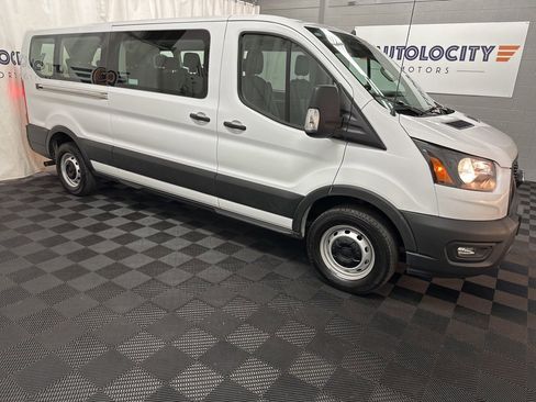 Used 2023 Ford Transit 350 XL image 2