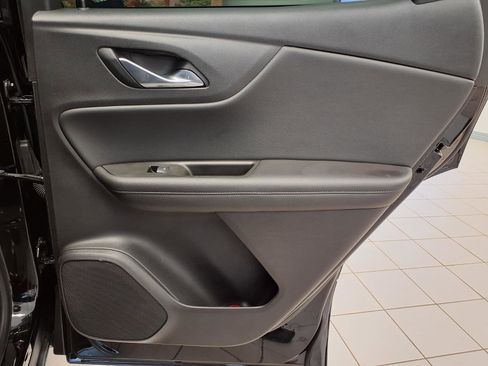 Used 2021 Chevrolet Blazer LT FWD image 12