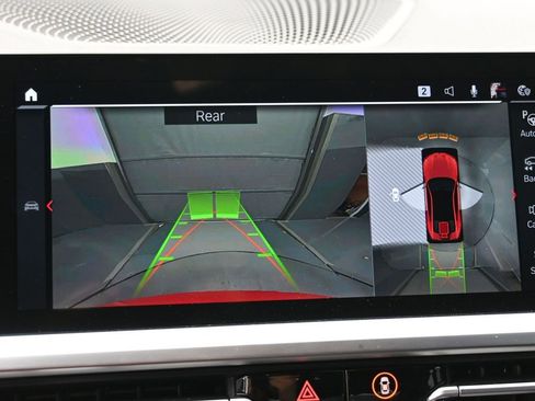 Used 2021 BMW M4 Coupe w/ Executive Package image 18