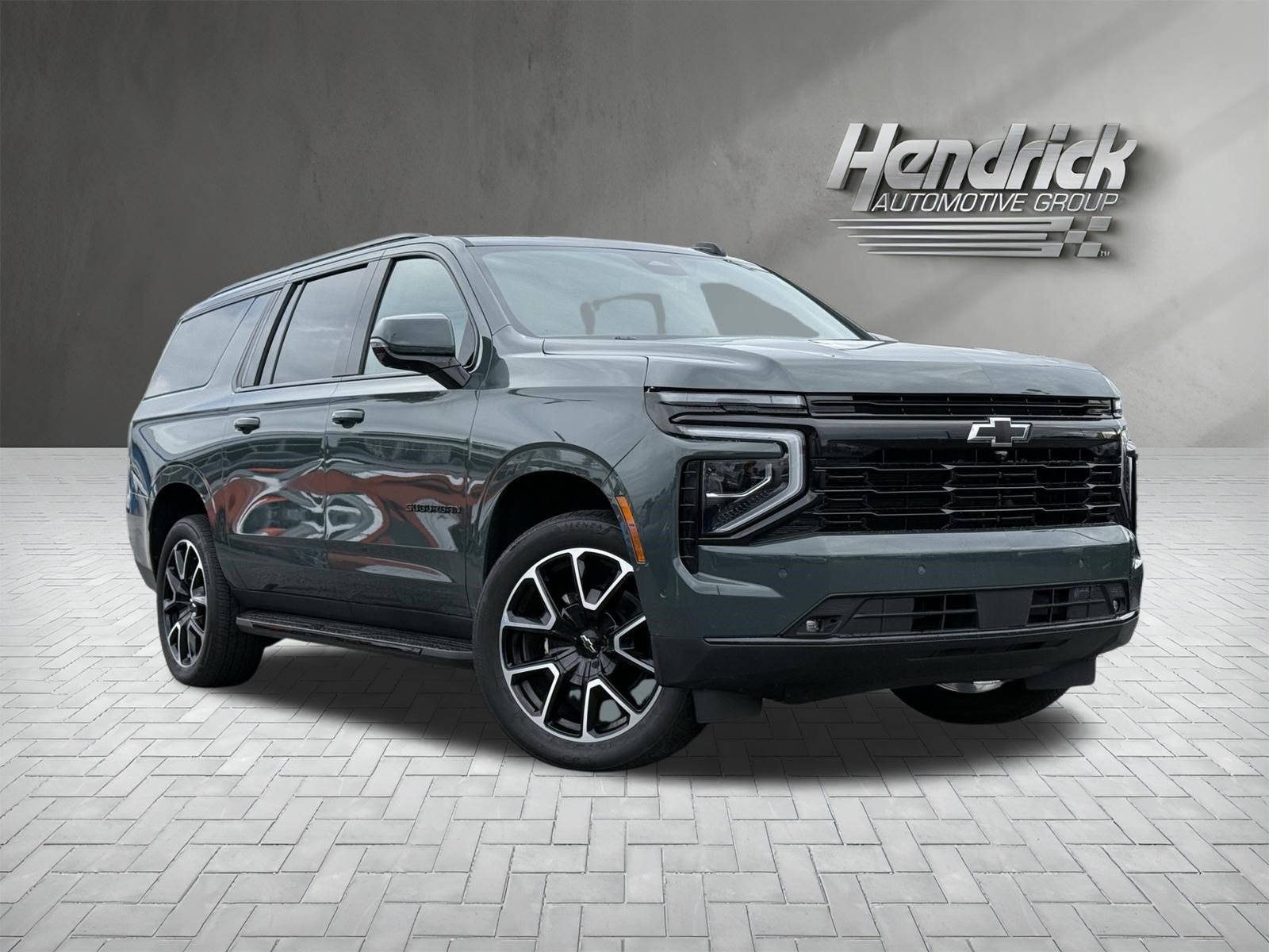 Used 2026 Chevrolet Suburban RST w/ Comfort Package AWD/4WD image 2