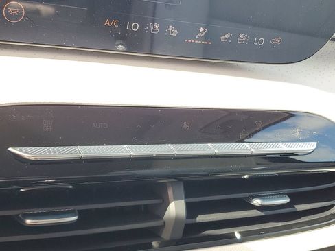 New 2026 Buick Enclave Avenir w/ Super Cruise Package FWD image 23