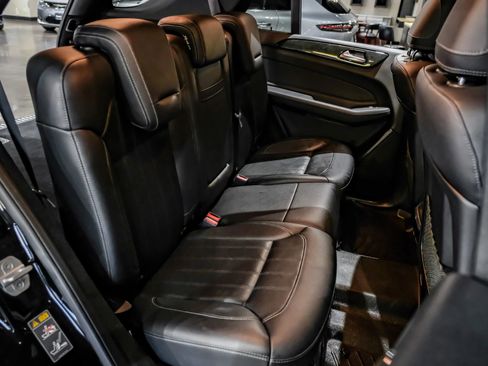 Used 2018 Mercedes-Benz GLE 350 w/ Premium 1 Package image 37