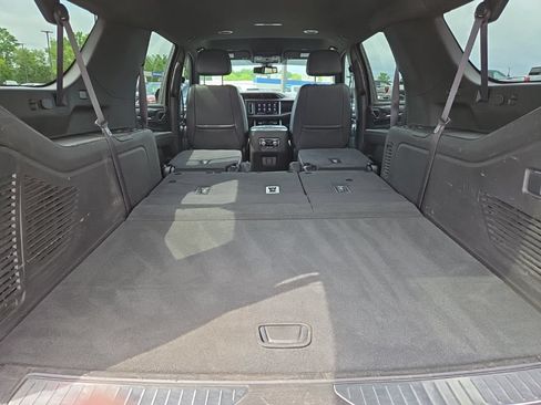 Used 2021 GMC Yukon XL Denali w/ Max Trailering Package AWD/4WD image 12
