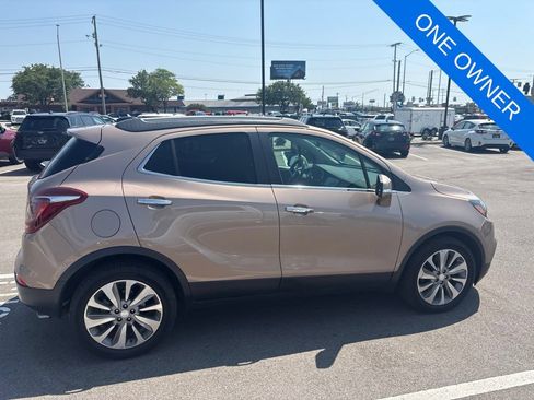 Used 2019 Buick Encore Preferred FWD image 3