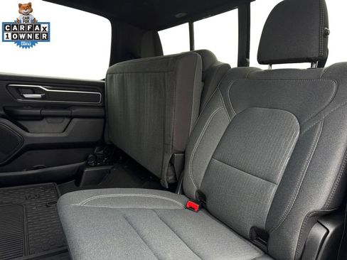 Used 2022 RAM 1500 Big Horn AWD/4WD image 14