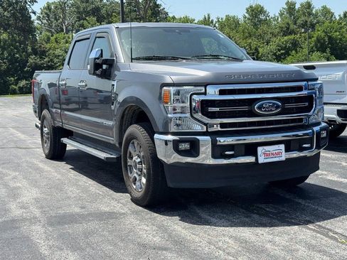 Used 2022 Ford F250 Lariat w/ Chrome Package AWD/4WD image 2