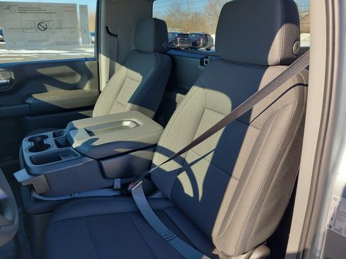 New 2026 GMC Sierra 1500 Pro w/ Pro Value Package AWD/4WD image 4