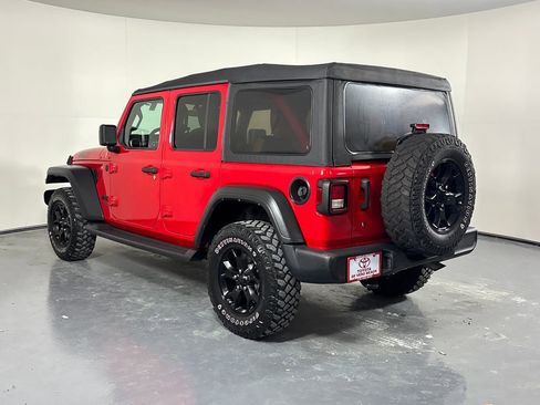 Used 2021 Jeep Wrangler Unlimited Sport AWD/4WD image 4