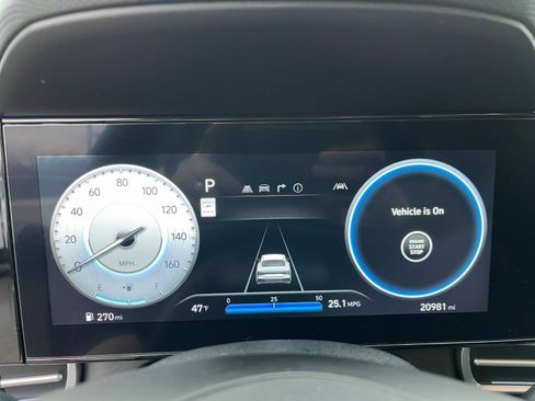 Used 2025 Hyundai Elantra SEL image 41