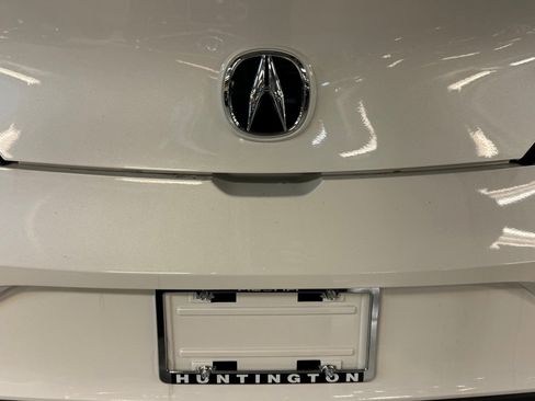 New 2025 Acura Integra image 15