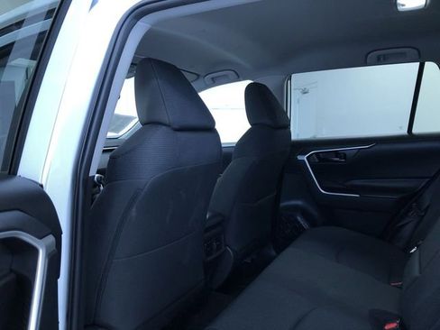 Certified 2025 Toyota RAV4 LE AWD/4WD image 18