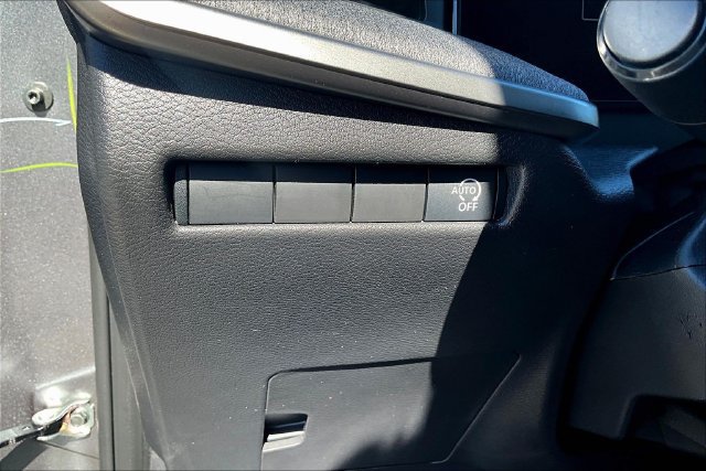 Used 2026 Nissan Kicks S FWD image 14