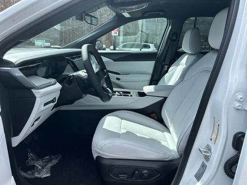 New 2026 Jeep Cherokee Limited AWD/4WD image 15