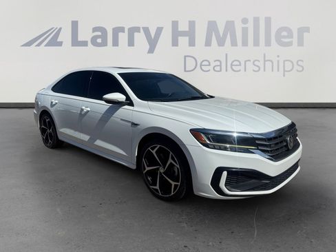 Used 2022 Volkswagen Passat 2.0T R-Line FWD image 7