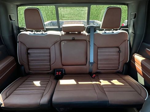 New 2026 GMC Sierra 2500 Denali Ultimate AWD/4WD image 23