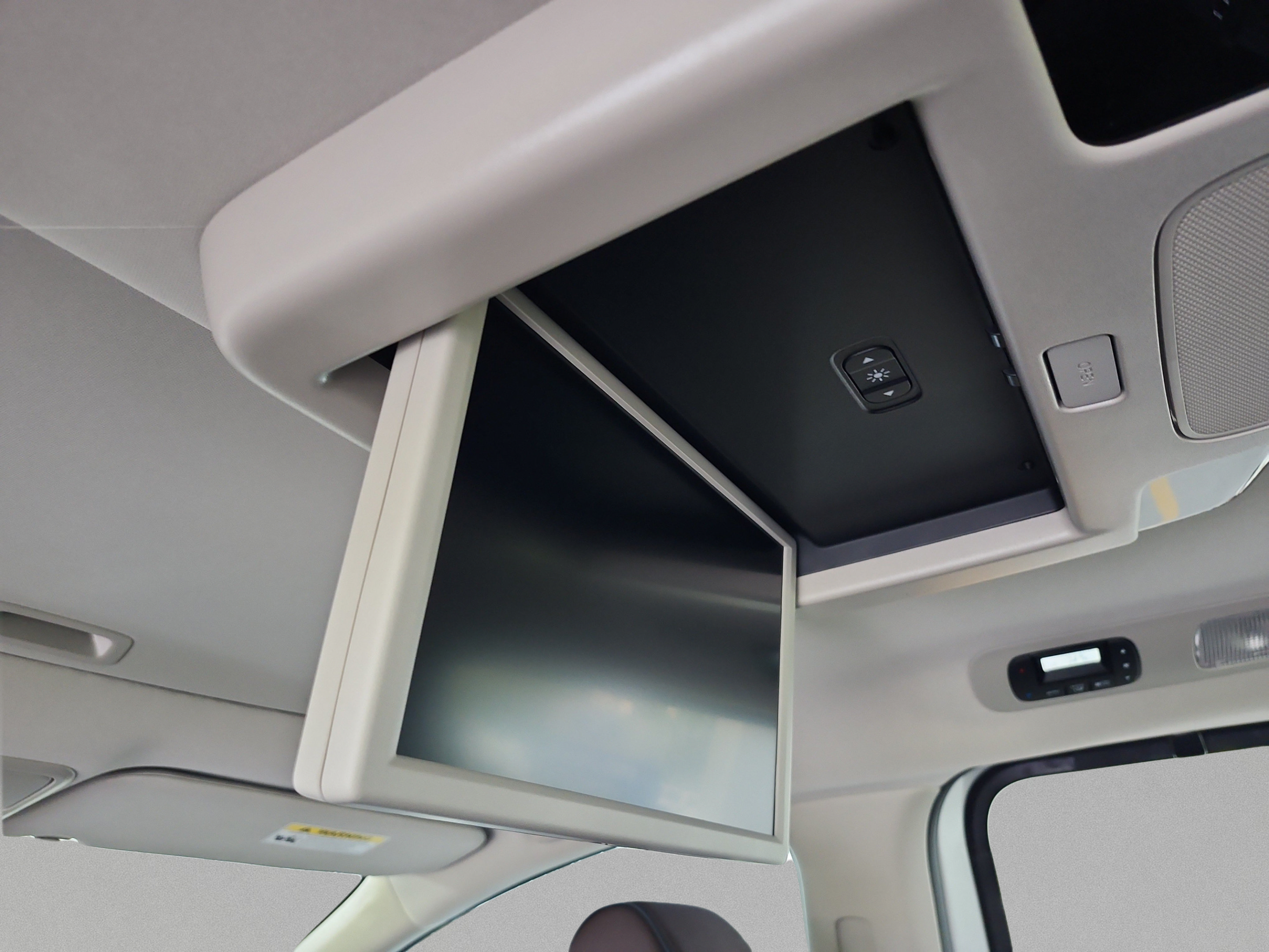 New 2026 Honda Odyssey Elite image 18